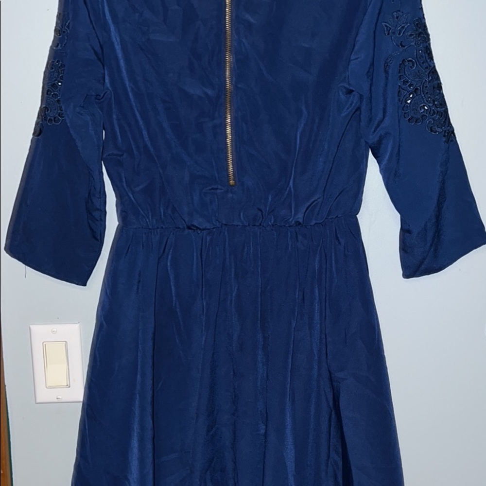 Navy blue Gianni Bini mid sleeve dress